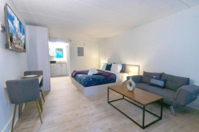 Cozy Retreat 7 mins to Disney and Universal Studios
